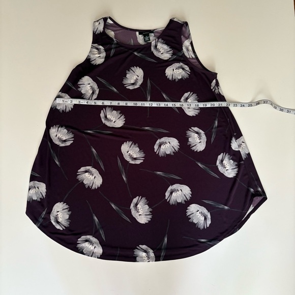 Alfani Plum and White Floral Sleeveless Blouse Plus Size - Picture 3 of 6